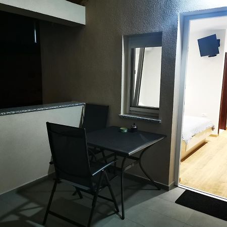 자톤 Studio Apartman Rosa 아파트 외부 사진